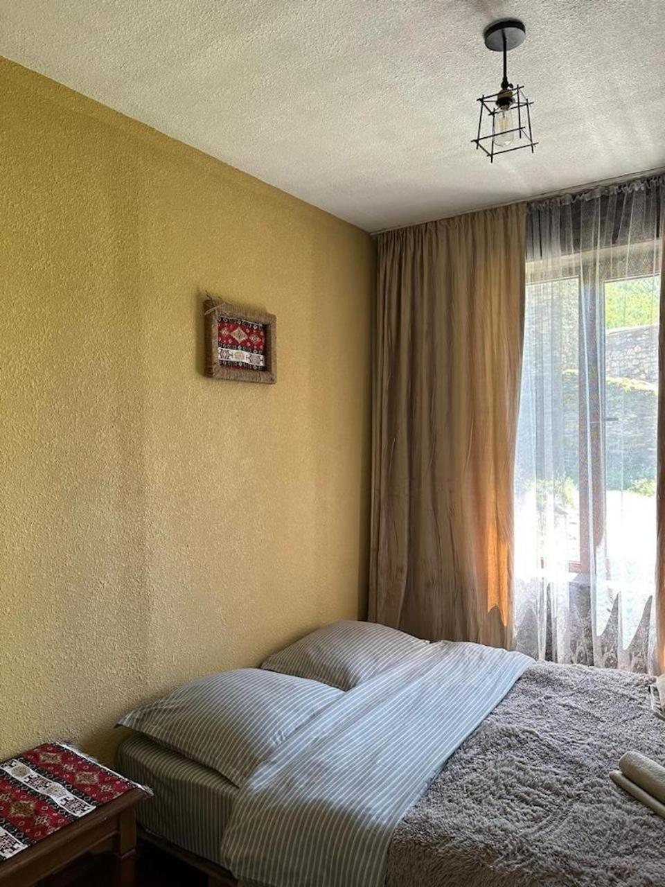 Nanila Hotell Ushguli Eksteriør bilde